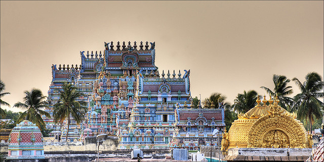 3724899725_7e2a615ede_z