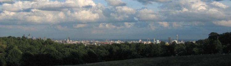 800px-London-panorama-hampstead